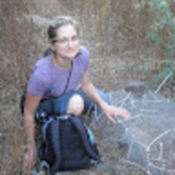 Meet your Posher, Jennifer - Picture 1 of 1